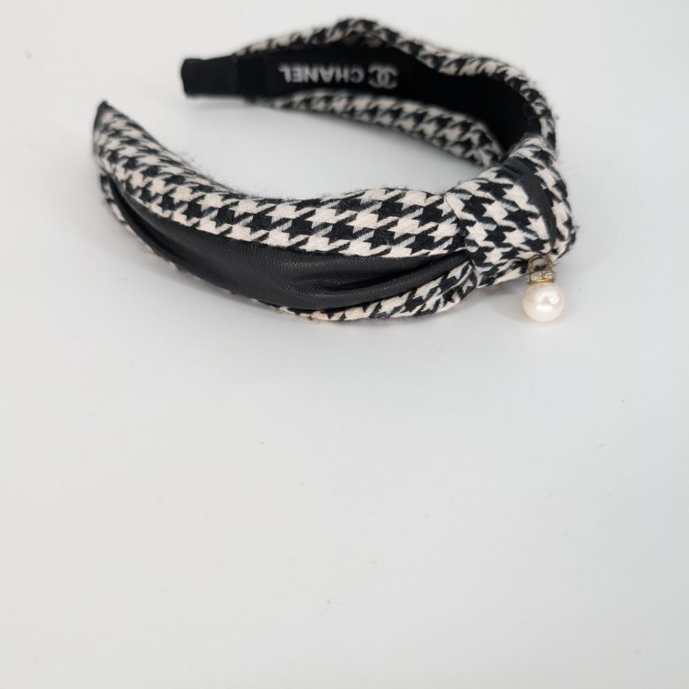 Chanel Headband - Picture 7 of 12